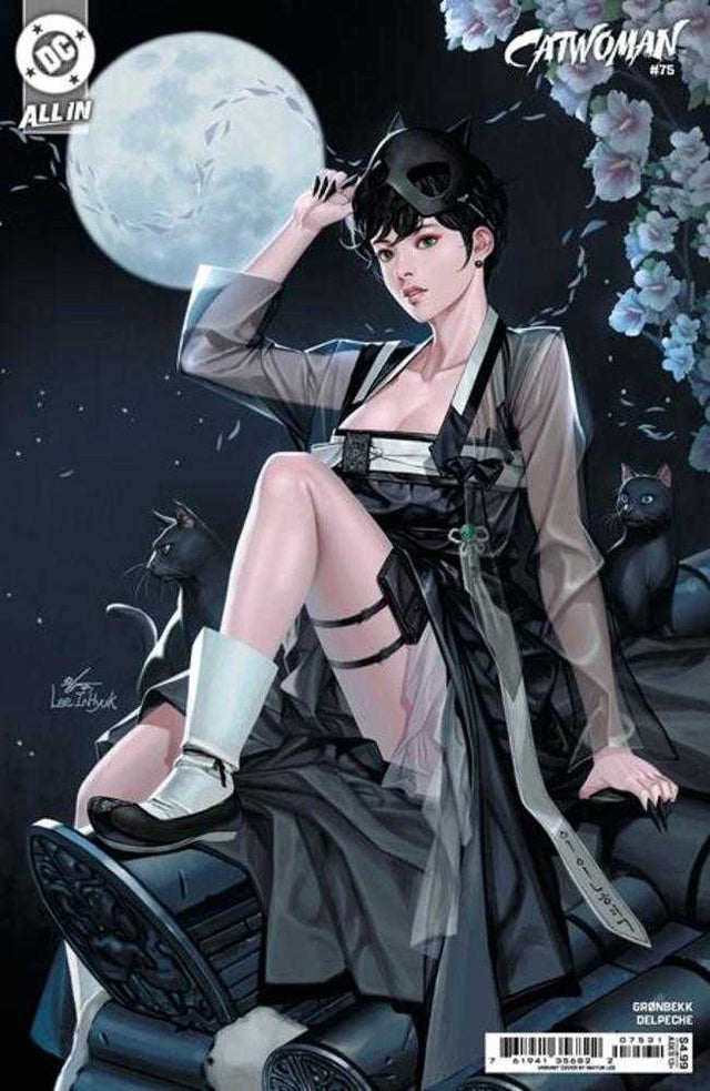 Catwoman #75 Cover C Inhyuk Lee Card Stock Variant